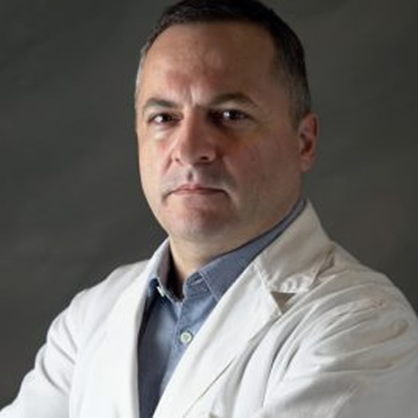 Dr Dejan Simić